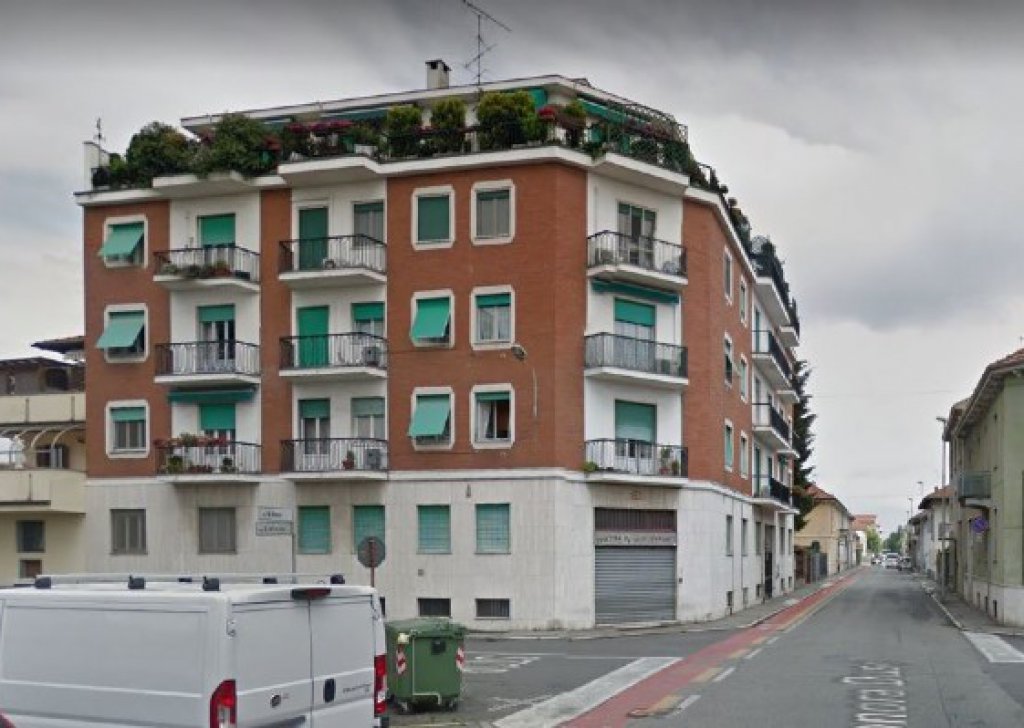 Vendita Appartamento Vigevano - Vigevano centro 2 locali con cucina abitabile Località Centro