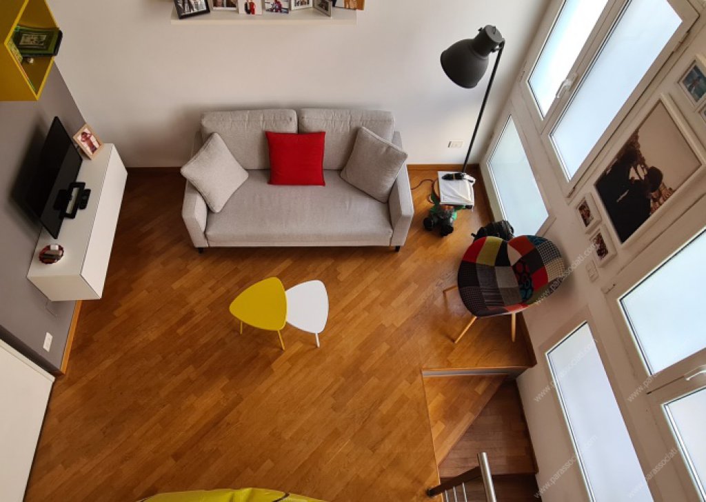 Appartamento trilocale in affitto  via Giasone del Maino 31, Milano, località De Angeli