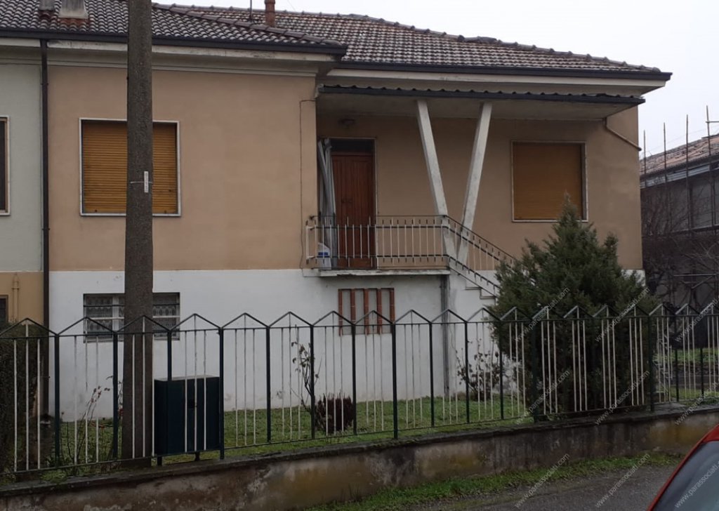 Sale Semi-detached Casei Gerola - CASEI GEROLA Locality 
