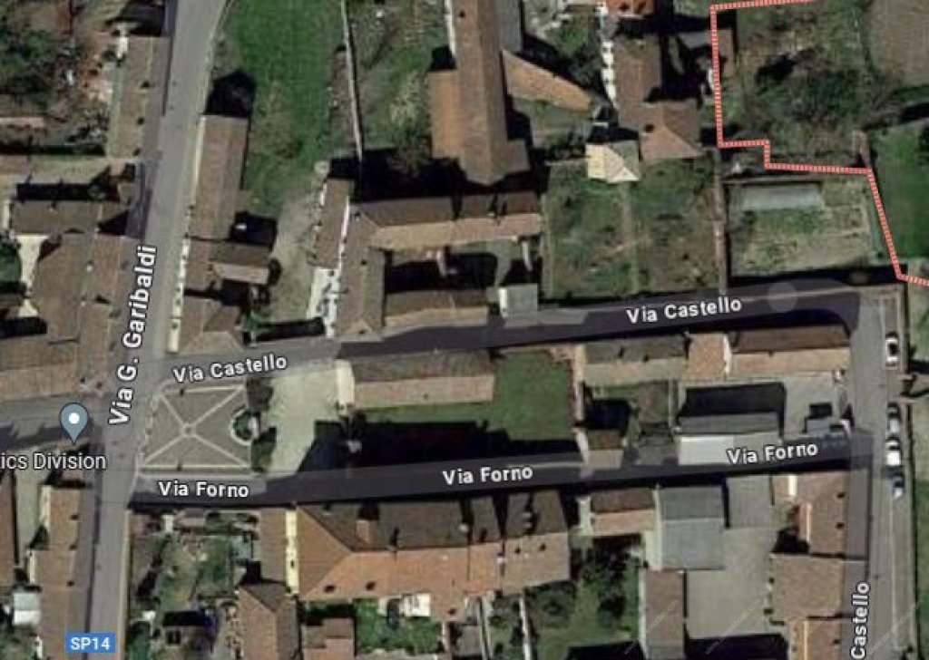 Ville e Case Indipendenti in vendita  254 m², Gambarana, località Centro